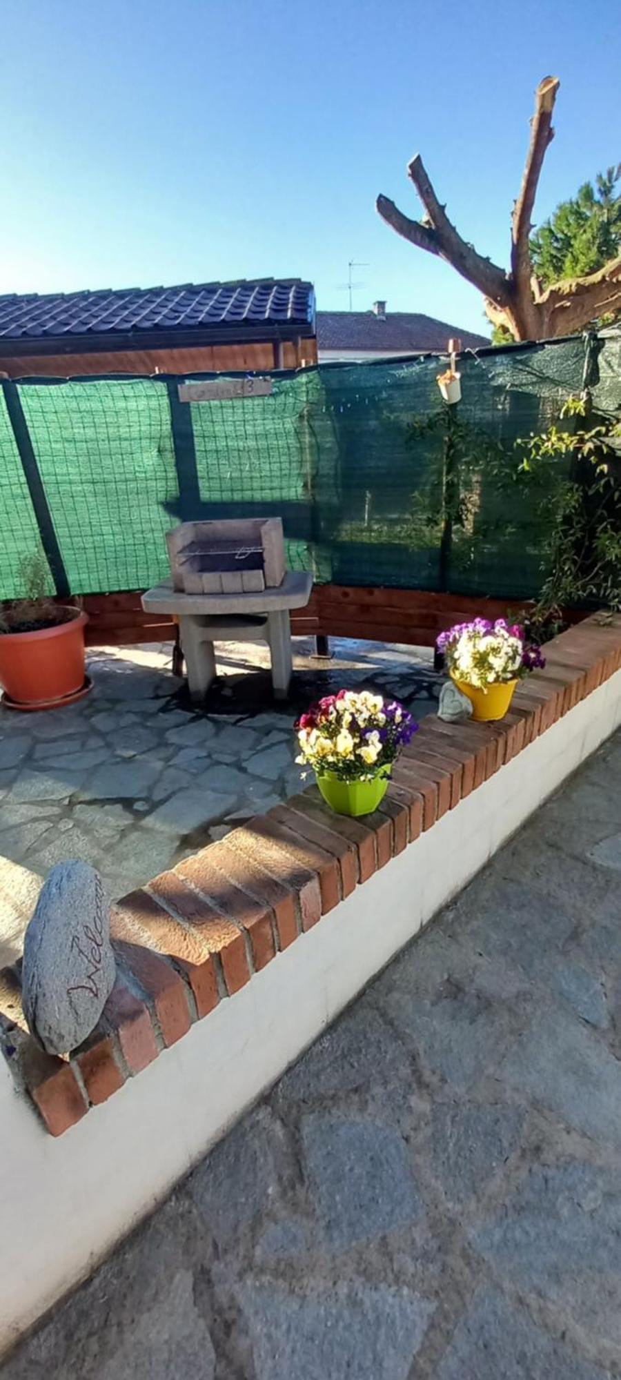 Casa Appartamento Vacanze La Fermata Delle Rondini Castello di Annone Luaran gambar