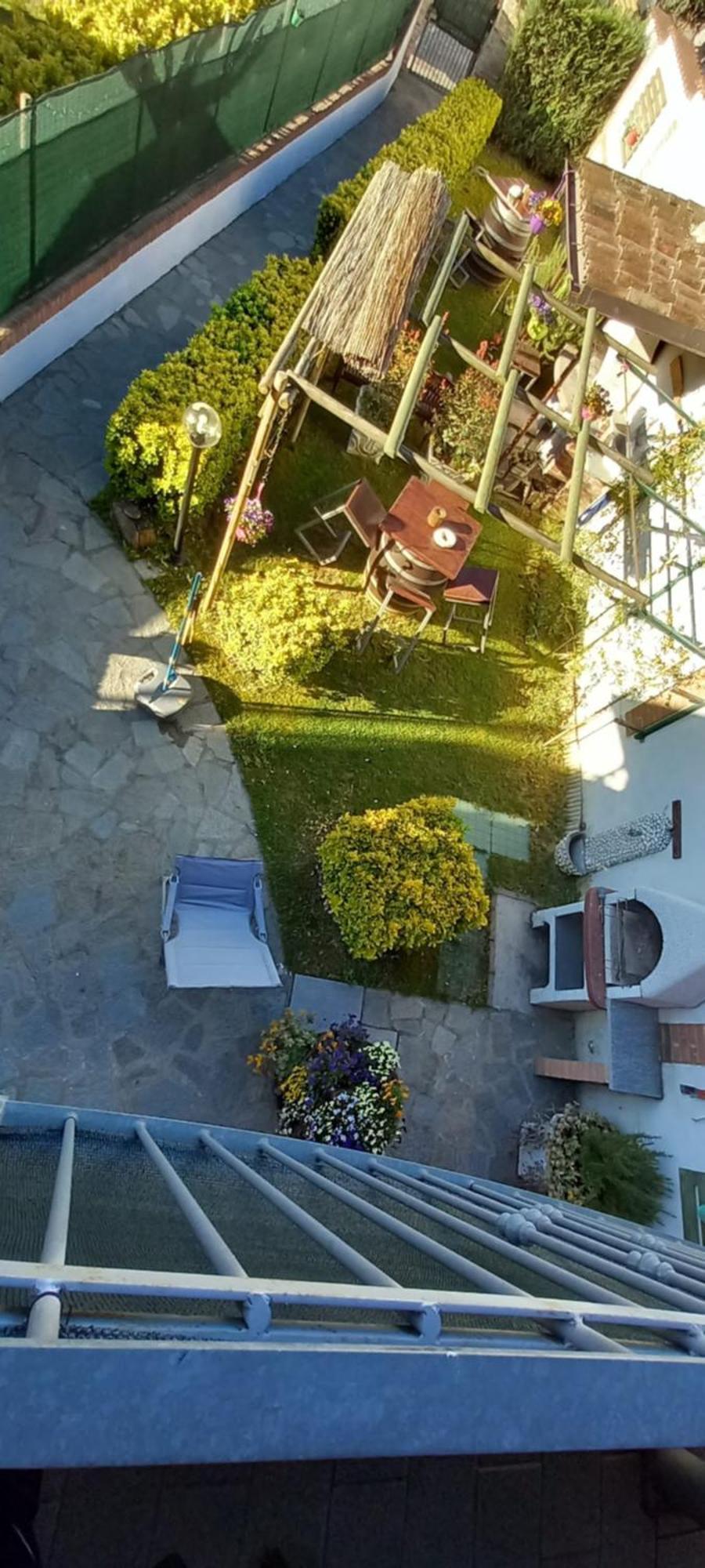 Casa Appartamento Vacanze La Fermata Delle Rondini Castello di Annone Luaran gambar